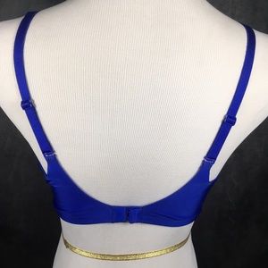 Victoria's Secret Intimates & Sleepwear - Victoria’s Secret T-shirt Bra in Vibrant Blue Victoria's Secret Intimates & Sleepwear - Victoria’s Secret T-shirt Bra in Vibrant Blue